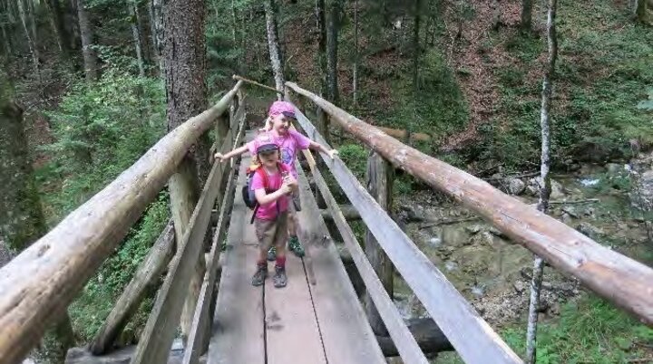 Brücke am Rehbach | © Simone Zeiler